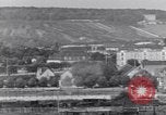 Image bombes exploser Mantes France, 1944, de la seconde 23 séquences d'archives historiques vidéo 65675023544