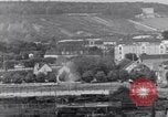 Image bombes exploser Mantes France, 1944, de la seconde 27 séquences d'archives historiques vidéo 65675023544