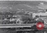 Image bombes exploser Mantes France, 1944, de la seconde 28 séquences d'archives historiques vidéo 65675023544