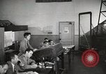 Standbild Marine und Luftwaffe United States USA, 1950, aus Sekunde 59 historischem Filmmaterial Videoclip 65675023552