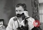 Standbild zivile Flugzeuge spotter United States USA, 1950, aus Sekunde 52 historischem Filmmaterial Videoclip 65675023553