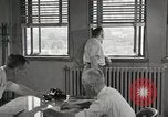Standbild Männer im Amt United States USA, 1950, aus Sekunde 45 historischem Filmmaterial Videoclip 65675023556
