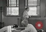 Standbild Männer im Amt United States USA, 1950, aus Sekunde 53 historischem Filmmaterial Videoclip 65675023556