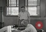 Standbild Männer im Amt United States USA, 1950, aus Sekunde 60 historischem Filmmaterial Videoclip 65675023556