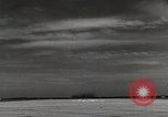 Immagine di F 86 Sabre di velivoli a getto United States USA, 1950, secondo 14 filmato di repertorio 65675023559