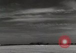 Immagine di F 86 Sabre di velivoli a getto United States USA, 1950, secondo 17 filmato di repertorio 65675023559