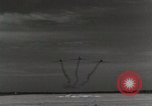 Immagine di F 86 Sabre di velivoli a getto United States USA, 1950, secondo 39 filmato di repertorio 65675023559