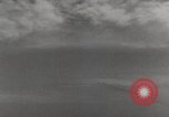 Immagine di F 86 Sabre di velivoli a getto United States USA, 1950, secondo 48 filmato di repertorio 65675023559