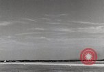 Immagine di F 86 Sabre di velivoli a getto United States USA, 1950, secondo 9 filmato di repertorio 65675023561