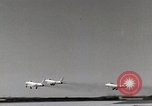 Immagine di F 86 Sabre di velivoli a getto United States USA, 1950, secondo 31 filmato di repertorio 65675023561