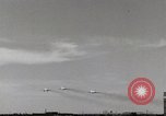 Immagine di F 86 Sabre di velivoli a getto United States USA, 1950, secondo 35 filmato di repertorio 65675023561