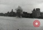 Image Bombardement naval japonais de Shanghai Shanghai Chine, 1932, de la seconde 21 séquences d'archives historiques vidéo 65675023565