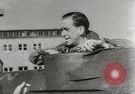 Immagine di Il tedesco Neger one-man carrier a siluro craft Lubeck Germania, 1944, secondo 32 filmato di repertorio 65675023573