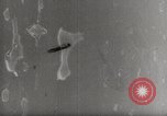 Immagine di Dissipatore di giapponese di Prince of Wales e la Repulse Singapore, 1941, secondo 21 filmato di repertorio 65675023574
