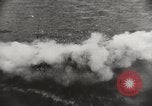 Immagine di Dissipatore di giapponese di Prince of Wales e la Repulse Singapore, 1941, secondo 45 filmato di repertorio 65675023574
