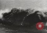 Immagine di Dissipatore di giapponese di Prince of Wales e la Repulse Singapore, 1941, secondo 56 filmato di repertorio 65675023574