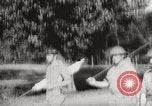 Immagine di Ufficiali britannici di rinuncia Singapore, 1942, secondo 7 filmato di repertorio 65675023575