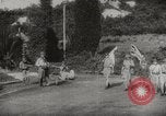 Immagine di Ufficiali britannici di rinuncia Singapore, 1942, secondo 24 filmato di repertorio 65675023575