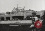 Immagine di Ufficiali britannici di rinuncia Singapore, 1942, secondo 48 filmato di repertorio 65675023575