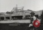 Immagine di Ufficiali britannici di rinuncia Singapore, 1942, secondo 49 filmato di repertorio 65675023575