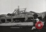 Immagine di Ufficiali britannici di rinuncia Singapore, 1942, secondo 52 filmato di repertorio 65675023575