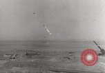 Image artilleurs antiaériens allemands bataille des attaques par des bombardiers soviétiques Crimée, 1941, de la seconde 53 séquences d'archives historiques vidéo 65675023585