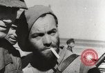 Image artilleurs antiaériens allemands bataille des attaques par des bombardiers soviétiques Crimée, 1941, de la seconde 58 séquences d'archives historiques vidéo 65675023585