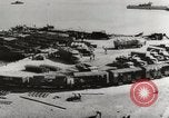 Immagine di Treni e camion a tedesco porto militare Kerch Crimea, 1941, secondo 10 filmato di repertorio 65675023586