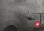 Immagine di Incrociatore ausiliario tedesco Thor Oceano Pacifico, 1942, secondo 27 filmato di repertorio 65675023587