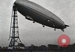 Standbild USA Marineluftschiff Los Angeles Dearborn Michigan USA, 1924, aus Sekunde 11 historischem Filmmaterial Videoclip 65675023589