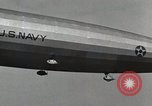Standbild USA Marineluftschiff Los Angeles Dearborn Michigan USA, 1924, aus Sekunde 62 historischem Filmmaterial Videoclip 65675023589