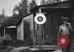 Standbild Holz Mühle Arbeitnehmer United States USA, 1926, aus Sekunde 60 historischem Filmmaterial Videoclip 65675023600