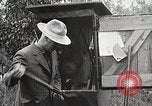 Standbild Holz Mühle Arbeitnehmer United States USA, 1926, aus Sekunde 25 historischem Filmmaterial Videoclip 65675023601