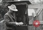 Standbild Holz Mühle Arbeitnehmer United States USA, 1926, aus Sekunde 28 historischem Filmmaterial Videoclip 65675023601