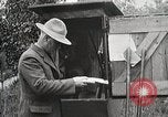 Standbild Holz Mühle Arbeitnehmer United States USA, 1926, aus Sekunde 29 historischem Filmmaterial Videoclip 65675023601
