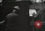 Standbild Holz Mühle Arbeitnehmer United States USA, 1926, aus Sekunde 45 historischem Filmmaterial Videoclip 65675023601