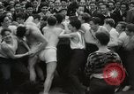 Immagine di City College studenti rompere snake dance New York United States USA, 1931, secondo 53 filmato di repertorio 65675023613