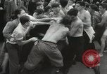 Immagine di City College studenti rompere snake dance New York United States USA, 1931, secondo 60 filmato di repertorio 65675023613