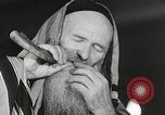 Standbild jüdischen Neues Jahr Feier New York United States USA, 1934, aus Sekunde 27 historischem Filmmaterial Videoclip 65675023616