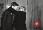 Standbild Award zu oberst Lindbergh Washington DC USA, 1931, aus Sekunde 13 historischem Filmmaterial Videoclip 65675023618