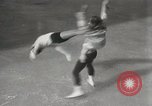 Standbild Eiskunstlauf auf Coney Island New York United States USA, 1931, aus Sekunde 18 historischem Filmmaterial Videoclip 65675023619