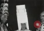 Standbild Architekten gekleidet wie Gebäude New York City USA, 1931, aus Sekunde 21 historischem Filmmaterial Videoclip 65675023621