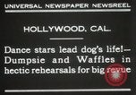 Immagine di Cani eseguire nella Revue Hollywood California USA, 1931, secondo 9 filmato di repertorio 65675023622