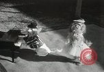 Immagine di Cani eseguire nella Revue Hollywood California USA, 1931, secondo 25 filmato di repertorio 65675023622