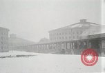 Immagine di Set penitenziario di incendio durante la sommossa Illinois United States USA, 1931, secondo 8 filmato di repertorio 65675023627