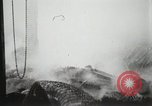 Immagine di Set penitenziario di incendio durante la sommossa Illinois United States USA, 1931, secondo 31 filmato di repertorio 65675023627