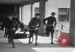 Immagine di Set penitenziario di incendio durante la sommossa Illinois United States USA, 1931, secondo 37 filmato di repertorio 65675023627