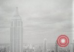 Standbild Empire State Building offizielle Eröffnung New York City USA, 1931, aus Sekunde 36 historischem Filmmaterial Videoclip 65675023629
