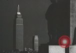 Standbild Empire State Building offizielle Eröffnung New York City USA, 1931, aus Sekunde 44 historischem Filmmaterial Videoclip 65675023629