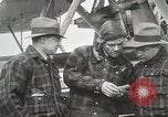 Standbild Oberst Balchen zur Rettung der Überlebenden Viking Boston Massachusetts USA, 1931, aus Sekunde 13 historischem Filmmaterial Videoclip 65675023630